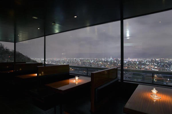 札幌　夜景　レストラン　ハイ・グロウン・カフェ